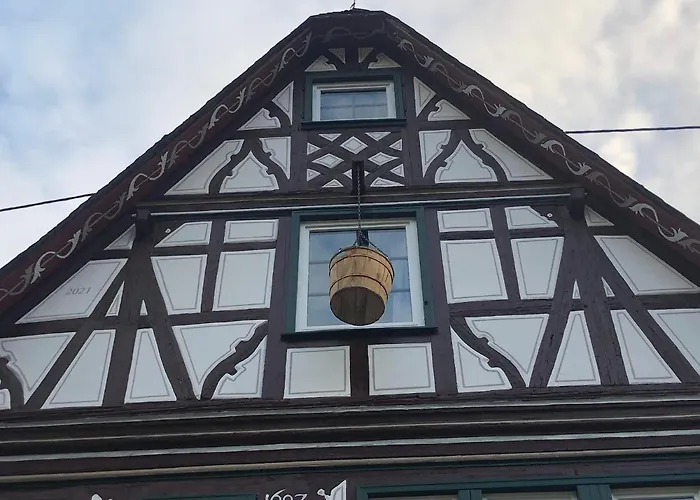 Schoene Ferienwohnung Burgruine Fachwerkhaus